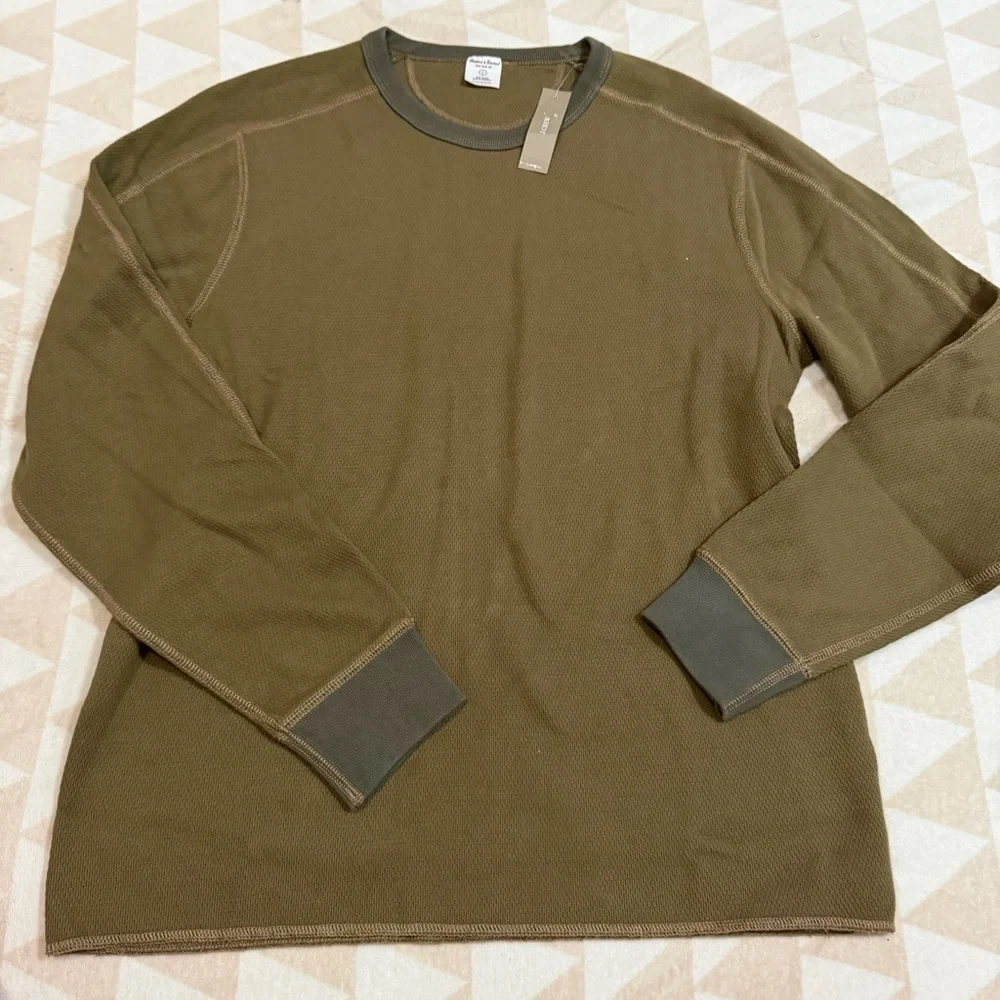 J crew military green Wallace & Barnes honeycomb thermal crewneck